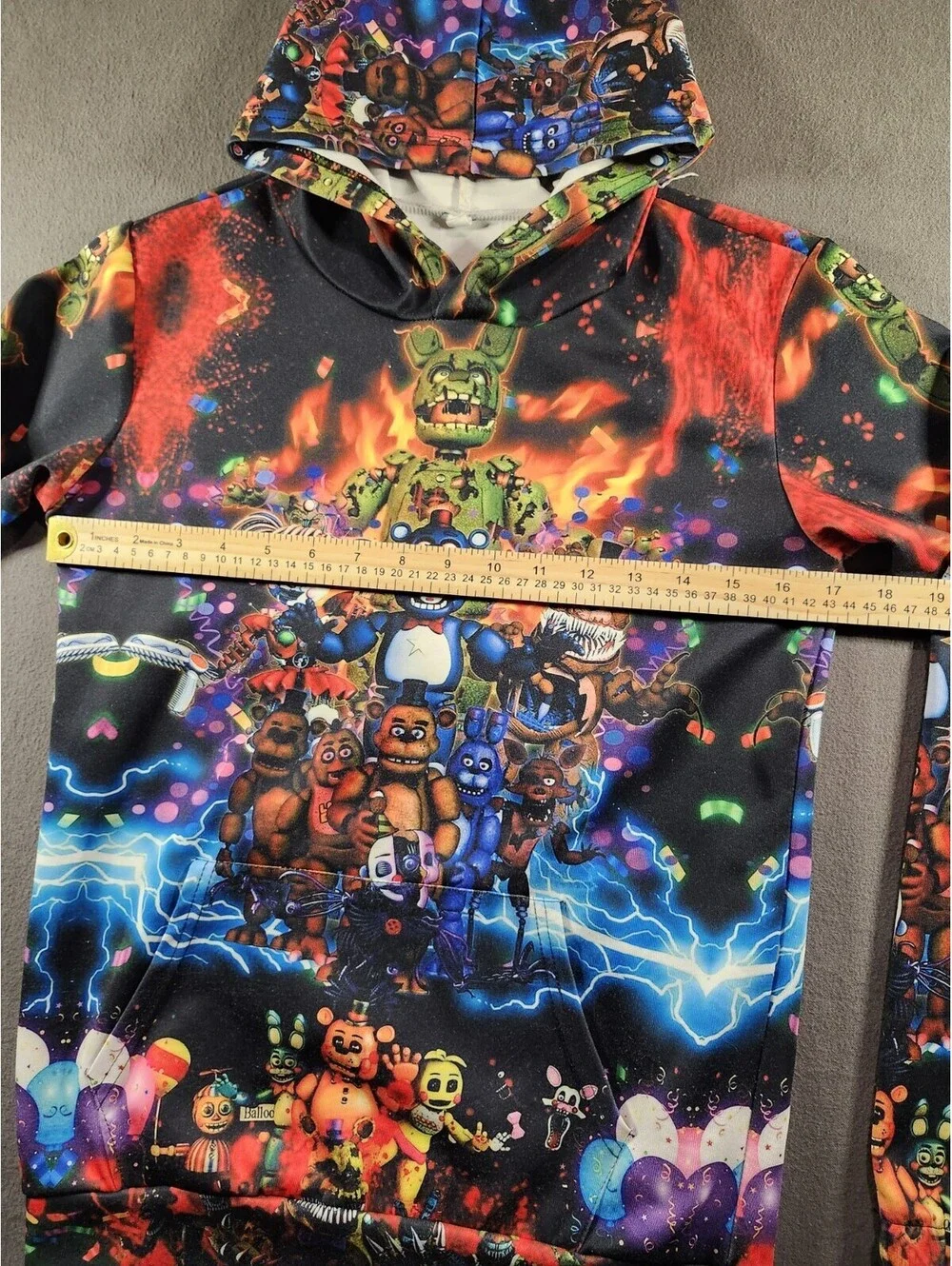 Freddy Fazbear Five Nights at Freddy's Unisex Kids M Pullover Hoodie Pockets 160